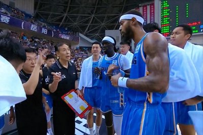 ​合砍28分再把广厦外援打成背景墙，胡金秋开局就伤还有夺冠希望吗