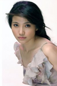 ​影后颜丙燕：闻名导演圈的烈女子，不炒作、不接广告，49岁未结婚