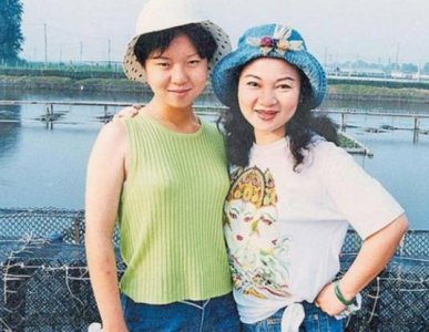 ​1997年，白冰冰女儿被绑，无耻记者堵在家门口：警察走我们就走