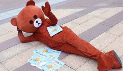 ​抖音“网红熊”真人长啥样？当她脱掉帽子后，网友：这谁敢娶回家