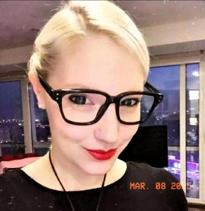 ​撒贝宁妻子李白家世曝光！岳父身价百亿，背景惊人！