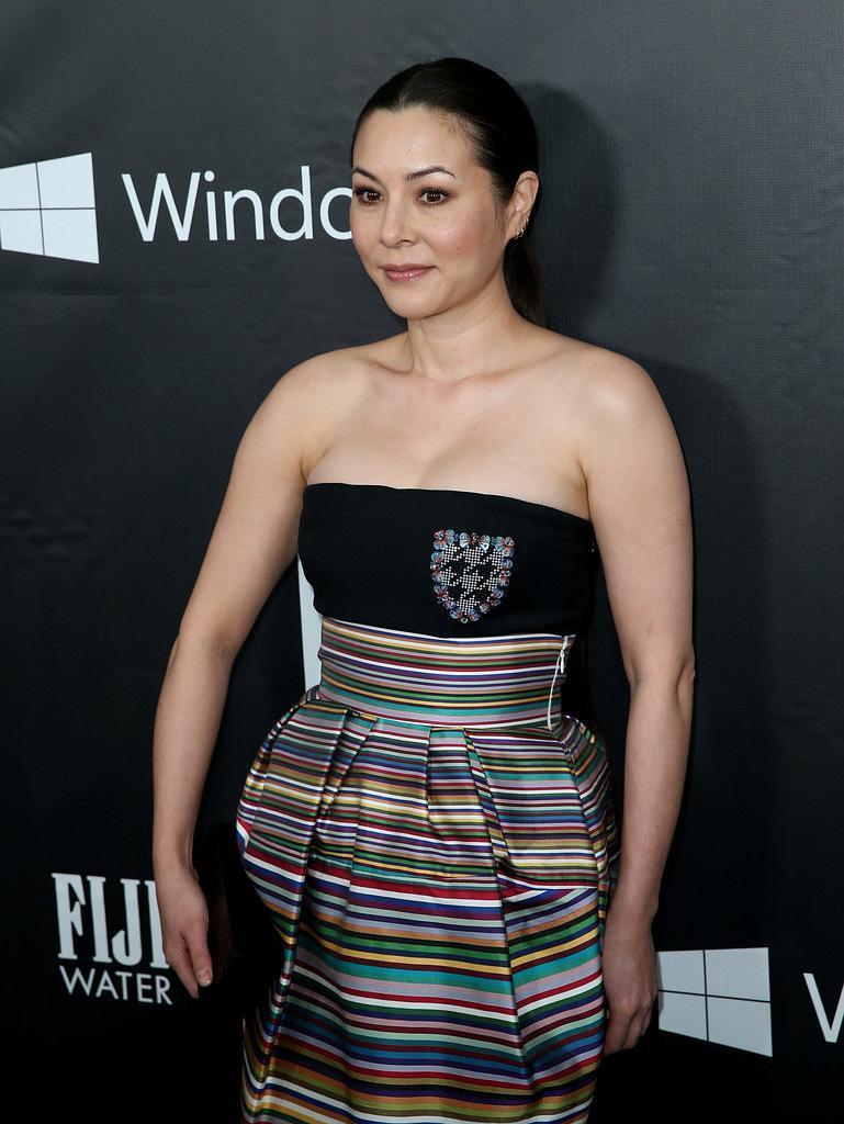 周佳纳个人资料写真作品