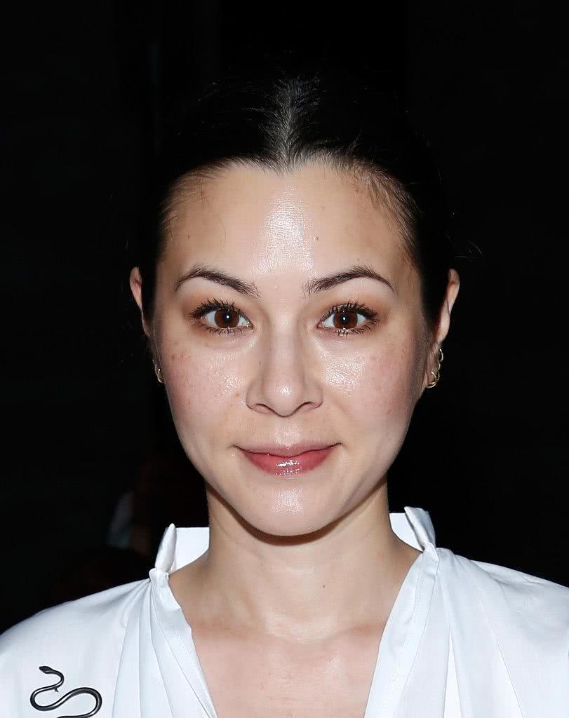 周佳纳个人资料写真作品