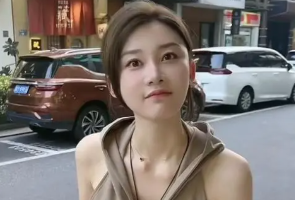 张芮尔到底是什么人（张芮尔为什么不火）(1)_