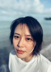 ​马思纯澄清想结婚发言是口误 称先爱自己再爱别人