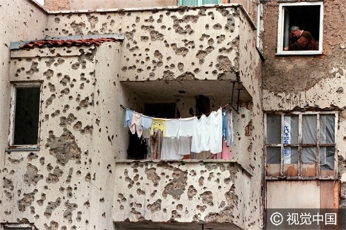 “血与蜜之地”--波黑战争的残酷记忆