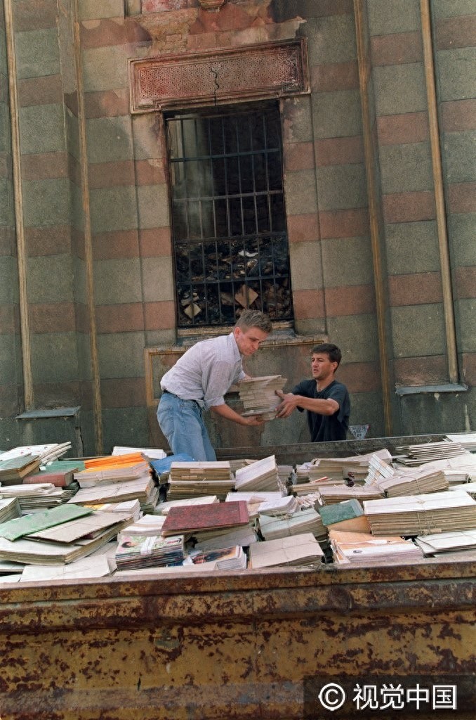 “血与蜜之地”--波黑战争的残酷记忆