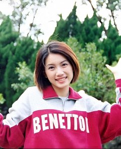 ​她是娱乐圈最渣的女星，出道30年历经14个男人，如今46岁无