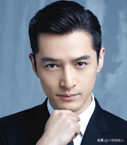 ​没整？这些靠“换脸”翻身的男星，出道前后简直“判若两人”！