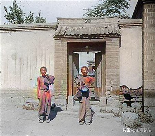 老照片：晚清时期苦难的中国，满大街的乞丐，他们都吃不饱穿不暖