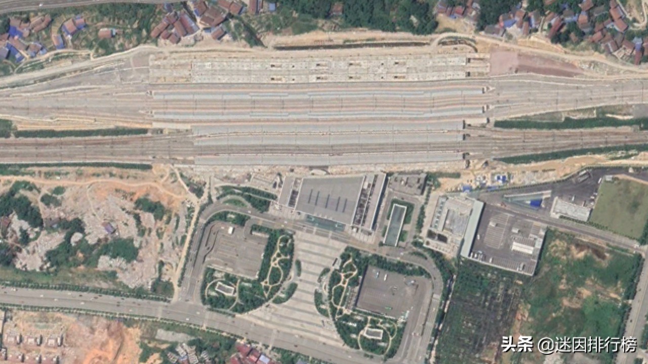 航拍高铁G1525次（武汉-昆明南）各车站，途经长沙、贵阳