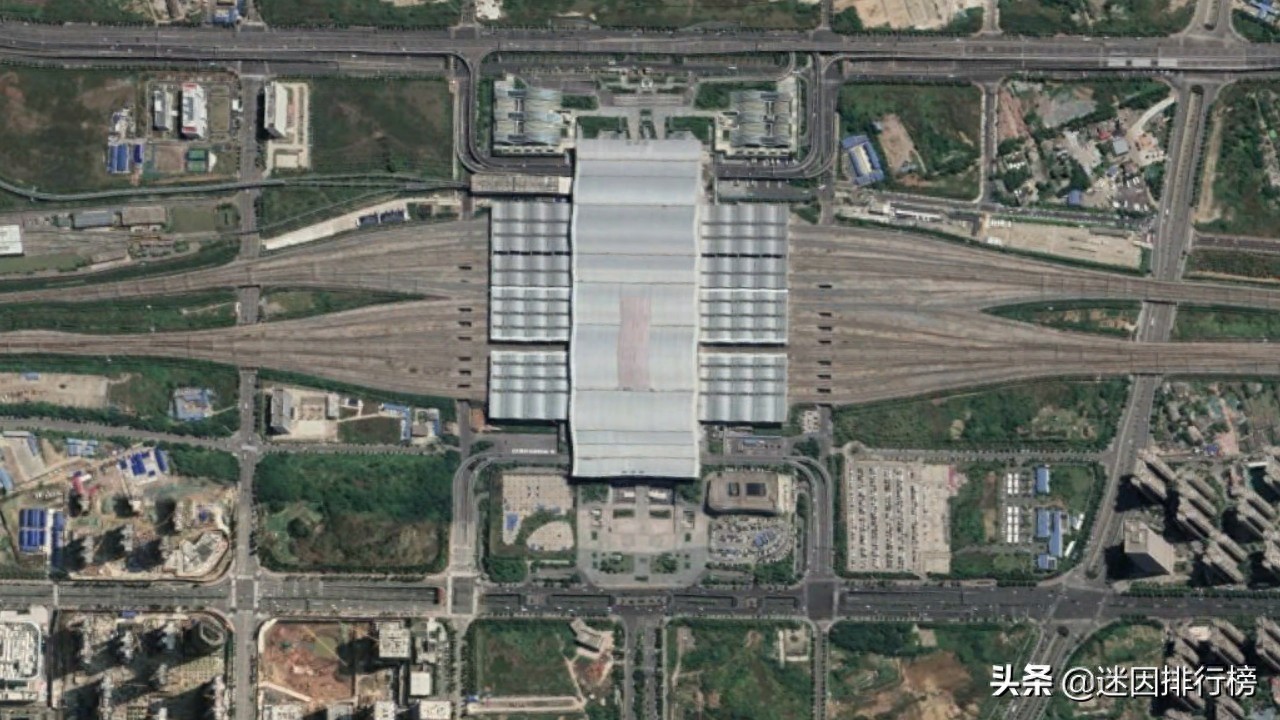 航拍高铁G1525次（武汉-昆明南）各车站，途经长沙、贵阳