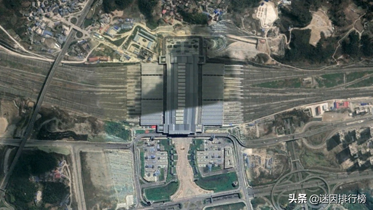 航拍高铁G1525次（武汉-昆明南）各车站，途经长沙、贵阳