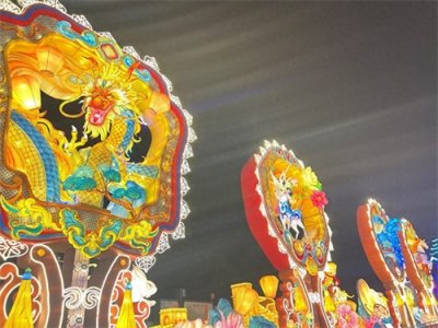 ​国庆夜游“京彩”灯会