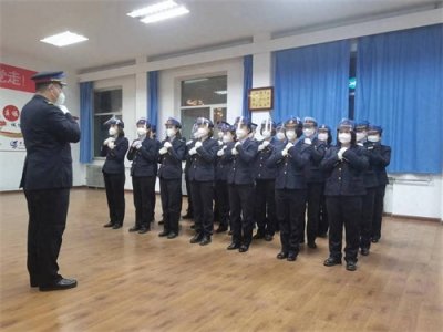 ​情暖除夕：2604次列车年三十热心服务旅客