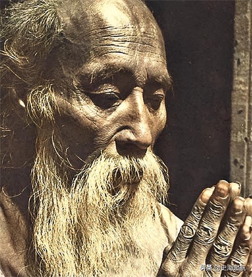 民国道士李圆通照片：乱世下山抗日，图9是李圆通和八路军的合影