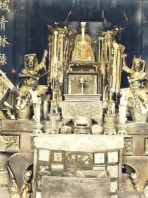 民国道士李圆通照片：乱世下山抗日，图9是李圆通和八路军的合影