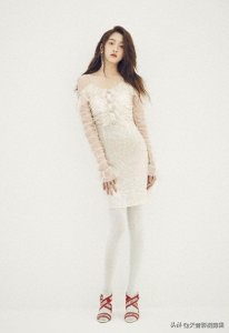 ​关晓彤的丝袜穿搭，解锁时尚密码