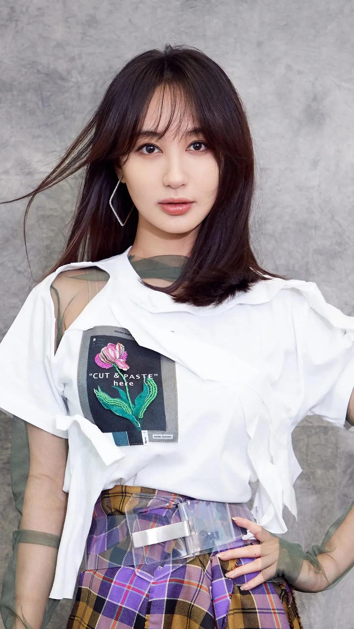 这么温柔可人的李菲儿，到底输在哪里？