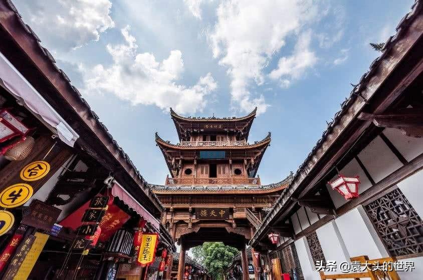 代表不同地域文化与历史风貌（中国四大古城哪个最好玩）