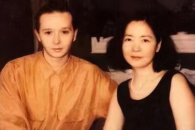 邓丽君死原因真相（揭秘邓丽君的死亡原因）(11)