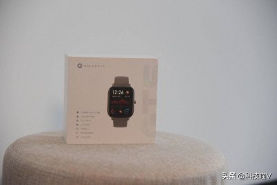 ​轻奢范+长续航，体验华米Amazfit GTS钛金属智能手表