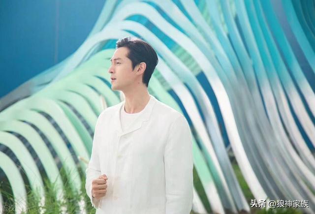 唐嫣和胡歌变为许多人的青春（唐嫣胡歌时隔8年再合作）(5)