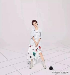 ​半百金巧巧近照美若天仙