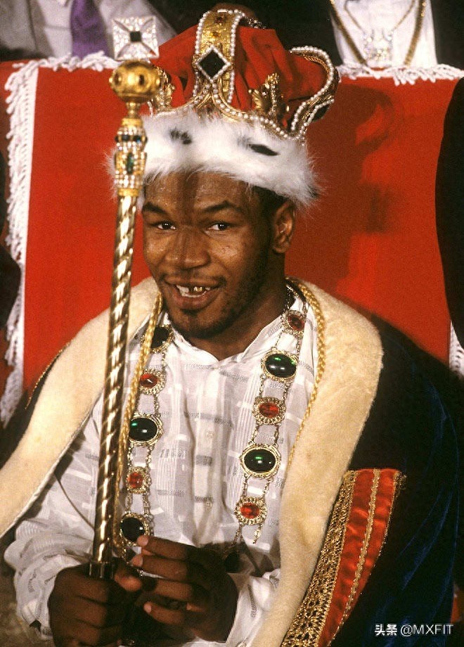 拳王泰森罕见的32张图，回顾拳王的传奇一生