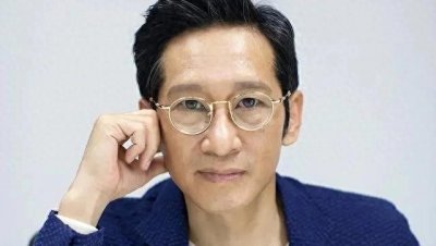 ​王劲松：坎坷前行，有戏演即为幸，55 岁无儿无女又能怎样？