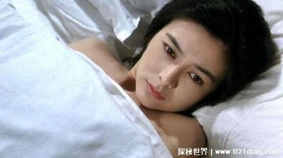 刘銮雄怎么玩关之琳的,玩高尔夫球导致受伤(不实传言)