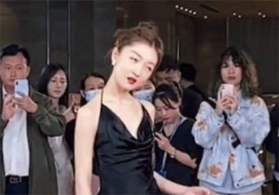 ​周冬雨为什么被排挤(“人人喊打”的周冬雨，已经在另一个圈子里红得发紫)