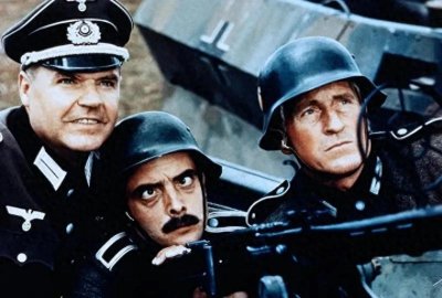 ​喜剧战争经典之作！《虎口脱险》用弱势民众，揭露战争的生存之道