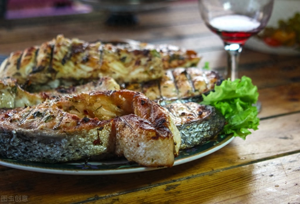 三文鱼各种做法，漂亮摆盘让你口水直流