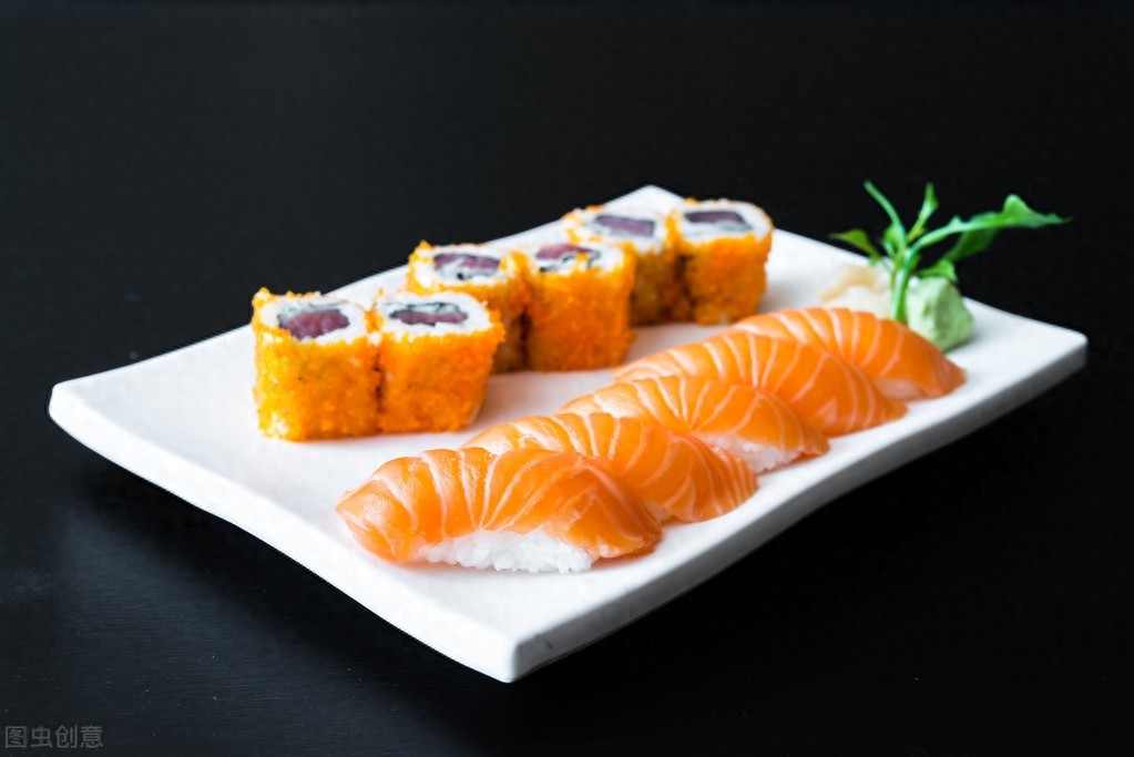 三文鱼各种做法，漂亮摆盘让你口水直流