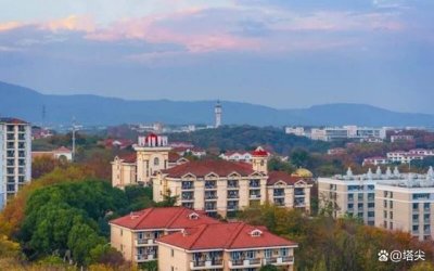 ​南京工业大学是211吗？是双一流大学吗？学长告诉你